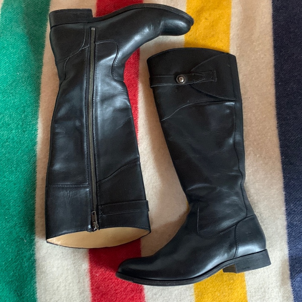 EUC Frye Molly Boot. Women’s sz 9